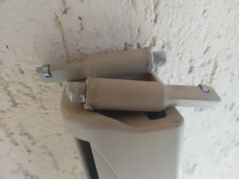 lepljenje plastike soda bikarbonom
